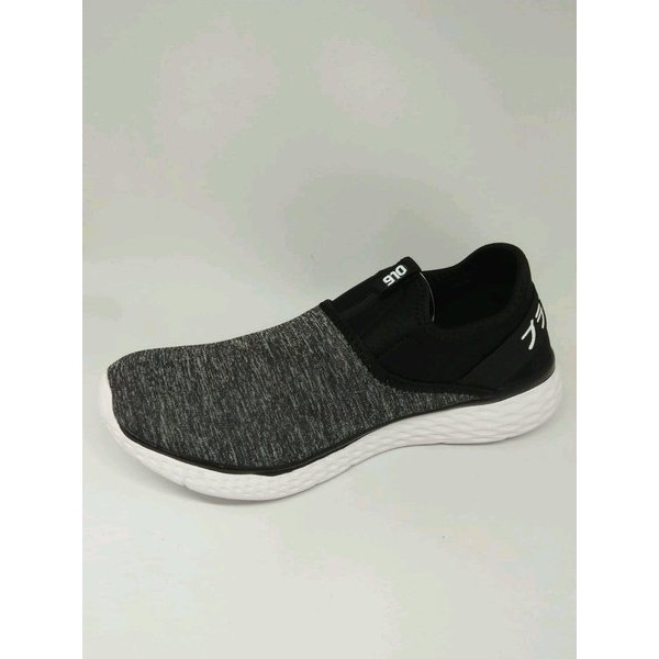 Terbaru Sepatu casual 910 nineten osaka black