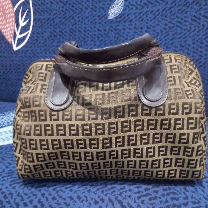 Tote Ala Fendi Preloved