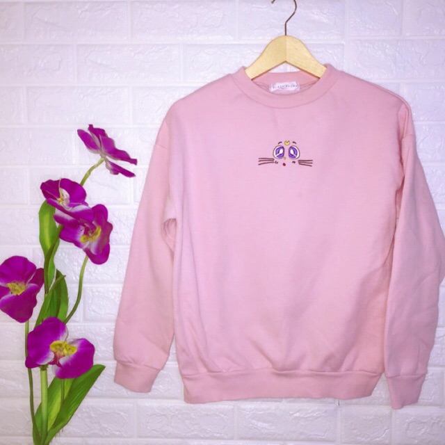Thrift Crewneck Black Sugar