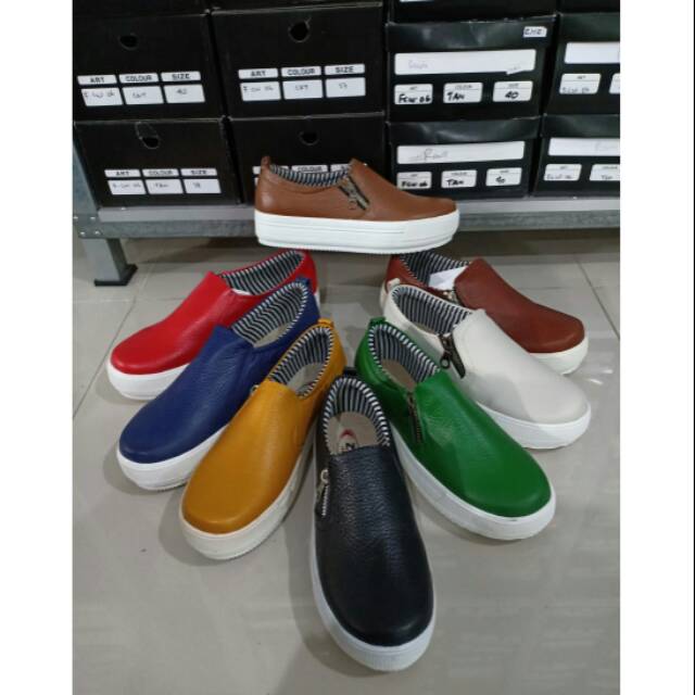 Sepatu kulit garut