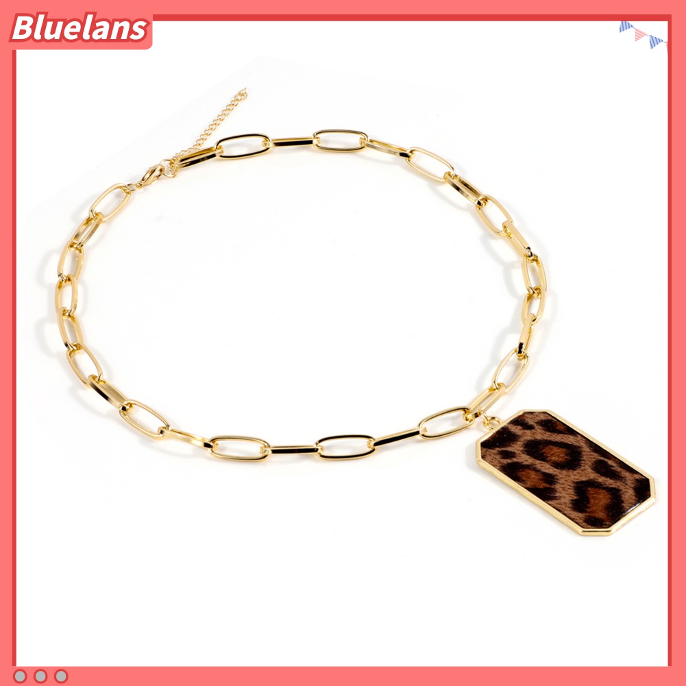 Kalung Rantai Panjang Liontin Persegi Motif Print Leopard Untuk Wanita