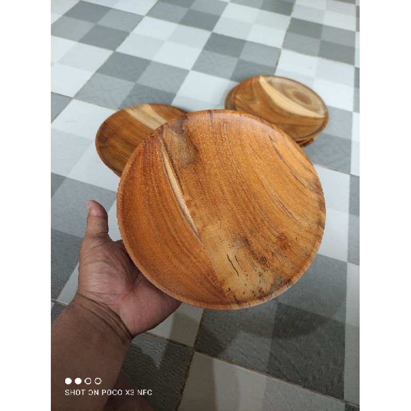 Piring Kayu Jati Diamater 20, 23 cm