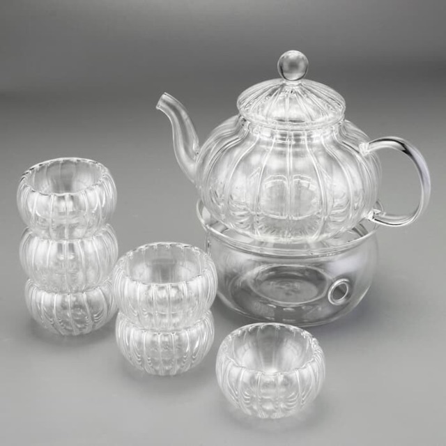 8pcs double layer glass tea set ( 1 teapot + teapot stand + 6 double layers glass cups)