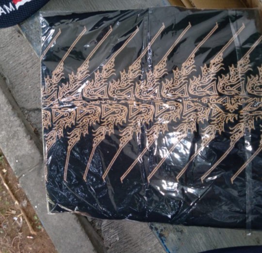 Kemeja Batik Pria Lengan Panjang Size M L Xl Xxl Bswart Batik Hrb026 Kenango Hem