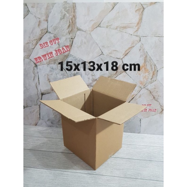 

Kardus / Box / uk. 15x13x18 cm / Karton packing polos baru ST