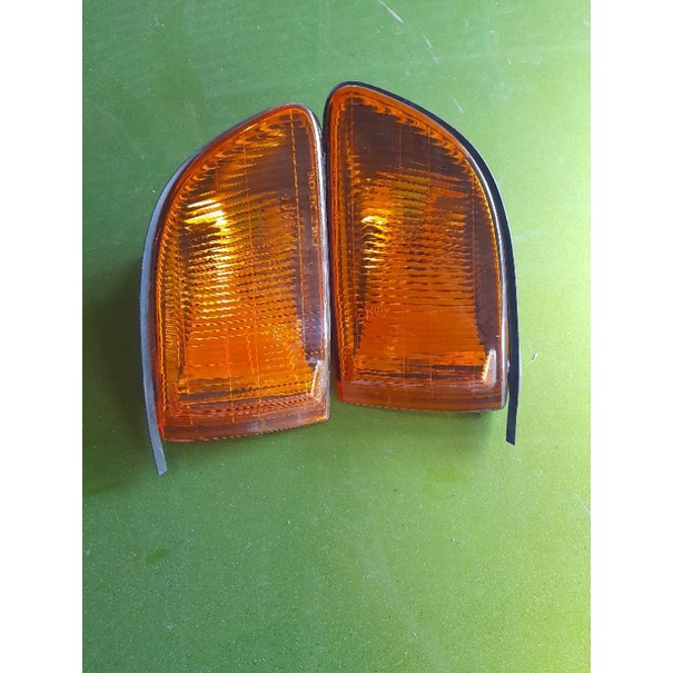 lampu sein galant hiu 1997 2005