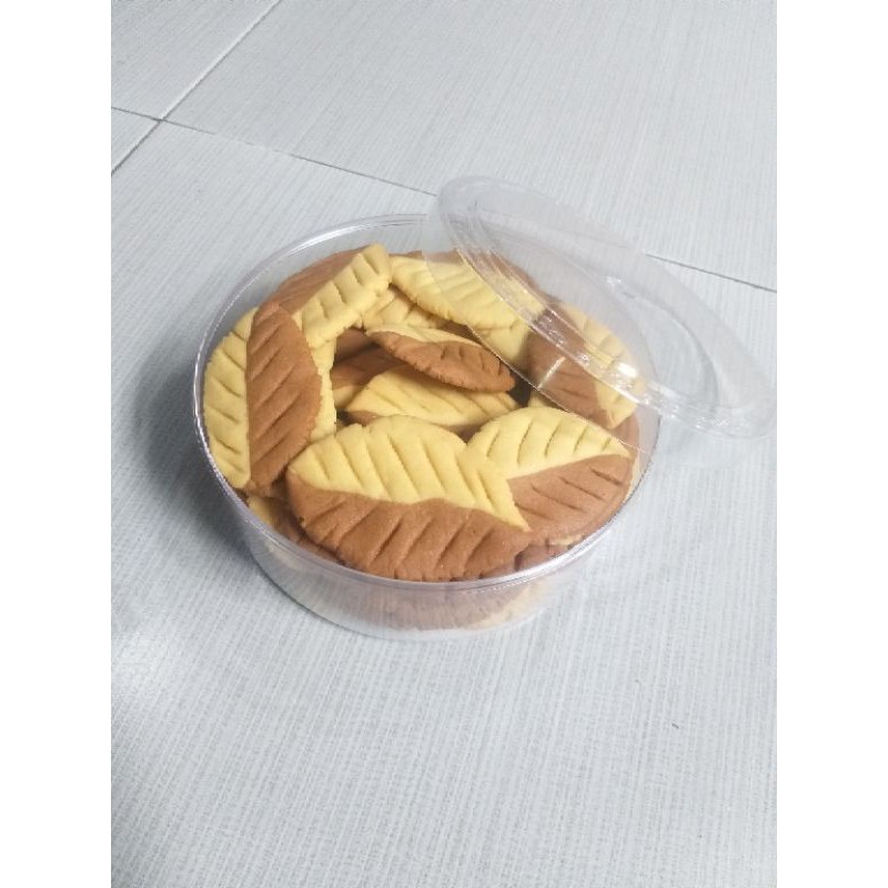 

Kue daun 500 gr