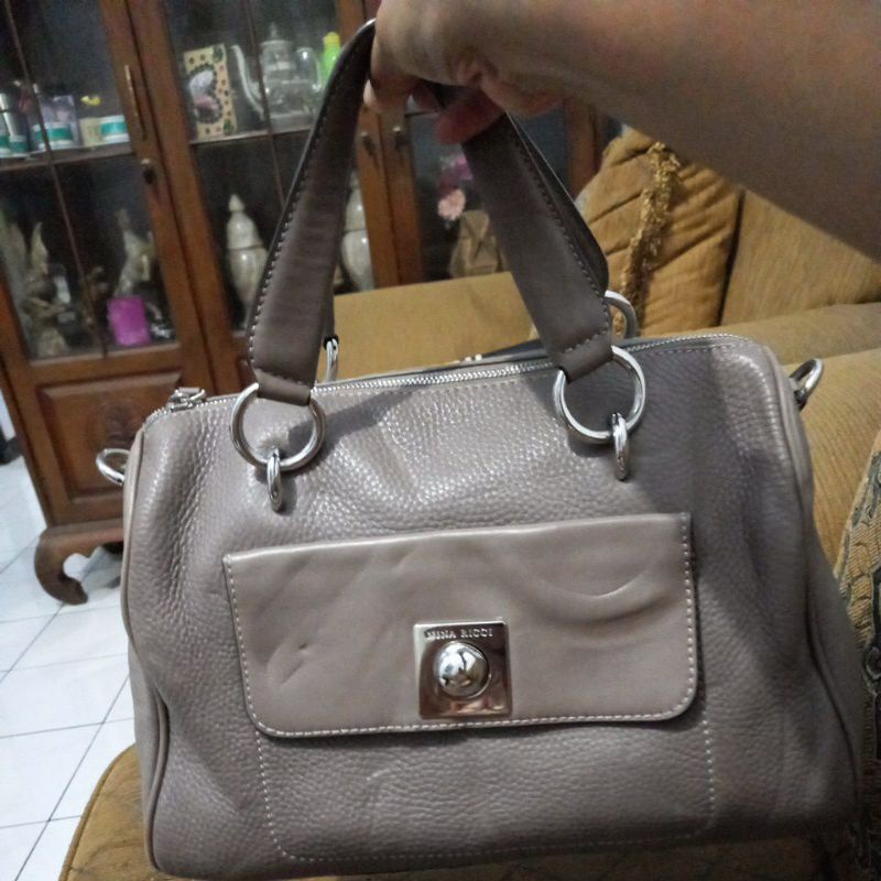 hand bag NINA RICCI kulit preloved