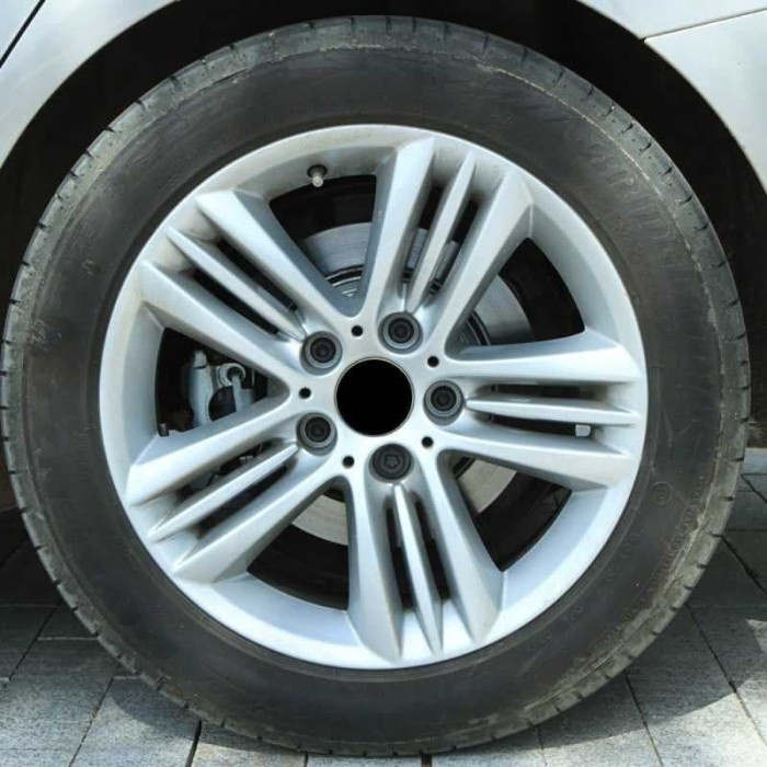 Cuci Gudang Wheel Paint Cat Penghilang Gores Velg