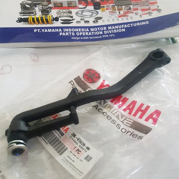 Pedal Selahan Engkol Kick Starter - Soul GT Fino Mio 125 M3 S Z Asli Yamaha 2BL-E5620-00