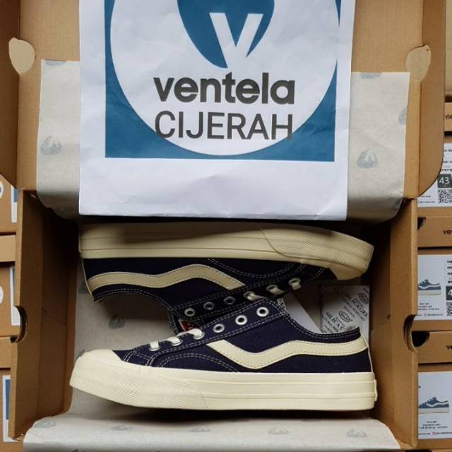 Ventela Public Low  Navy