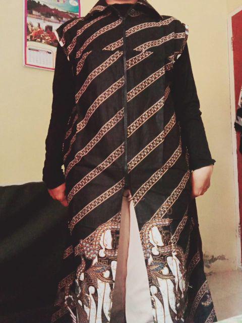 Auter Batik Wanita Sogan Salur Parang