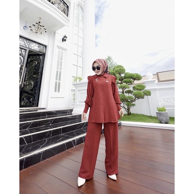 Emmy One Set Ruffle / Baju Setelan Wanita Import