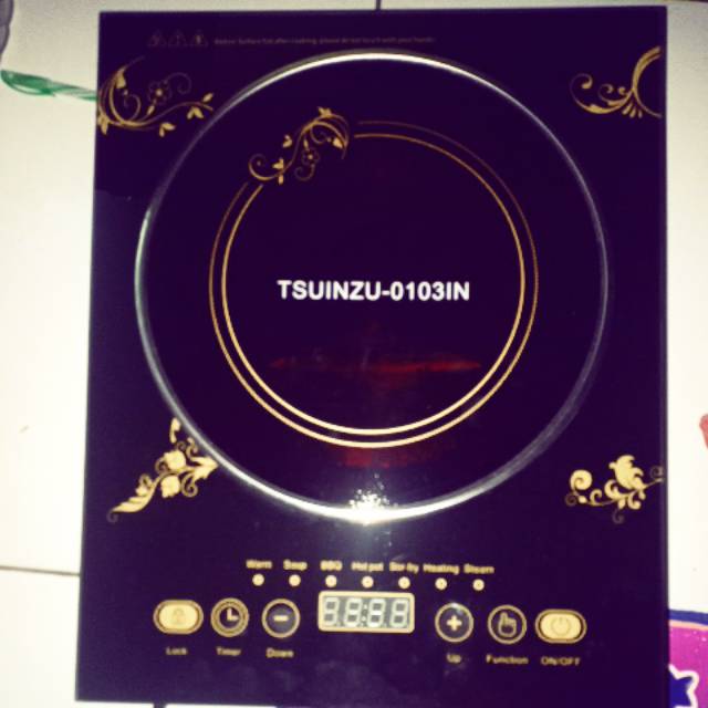 Kompor induksi tsuinzu