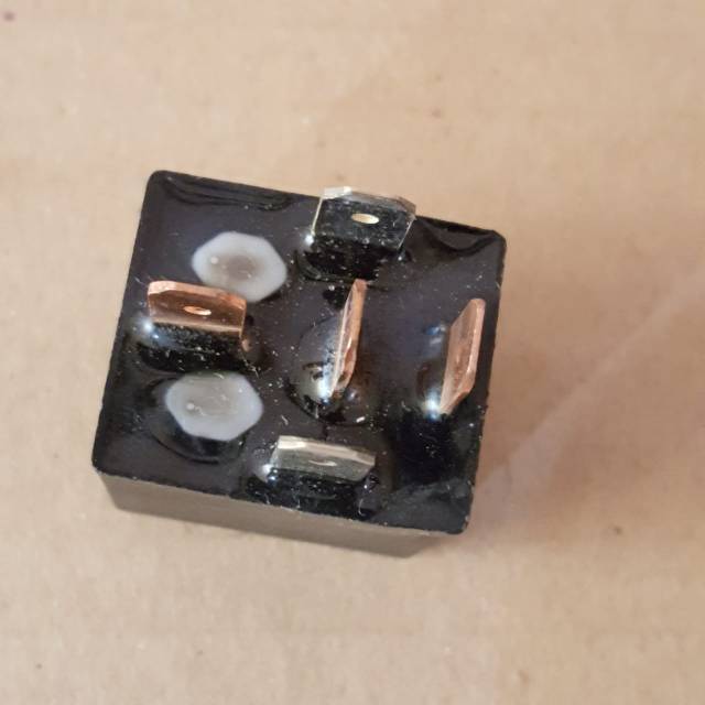 Relay power pengisian aki PCX 150 ESP kaki 5 bendik stater starter acg