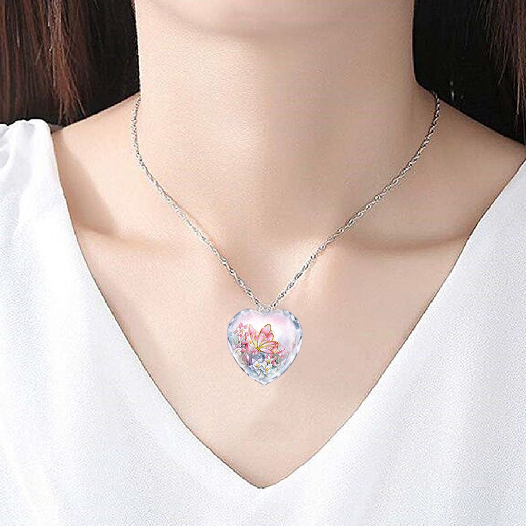 Hu Hu Hu Hu Hu Alat Bantu Pasang Kacamata♡ Kalung Liontin Butterfly Hati Bahan Alloy Untuk Wanita