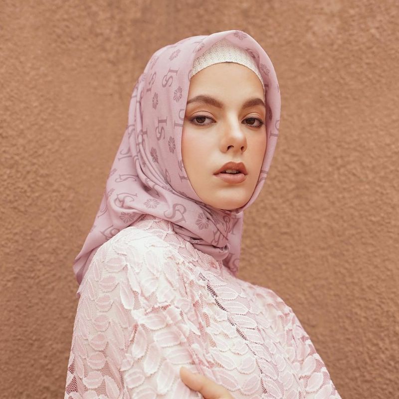 LA SABELLE SHARJAH PINK