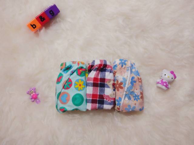 Celana dalam anak peremouan motif campur isi 3pcs