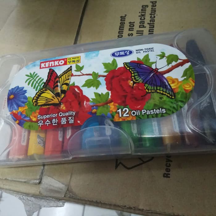 

KENKO OIL PASTELS 12 COLOURS