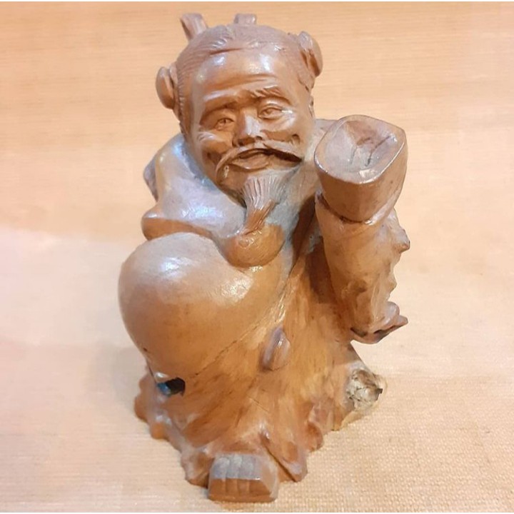 Patung Kayu Dewa Rejeki