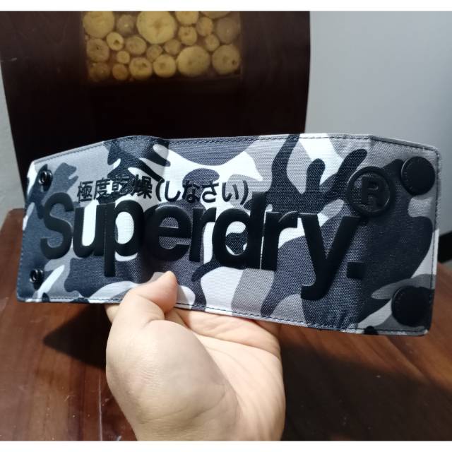 Original Superdry popper wallet camo