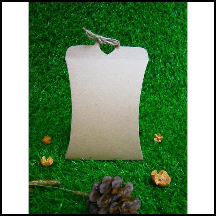 

New Arrival Standing Pillow Box Besar (Tanpa Tali) Ukuran 15,5 X 11 X 2,5 Cm