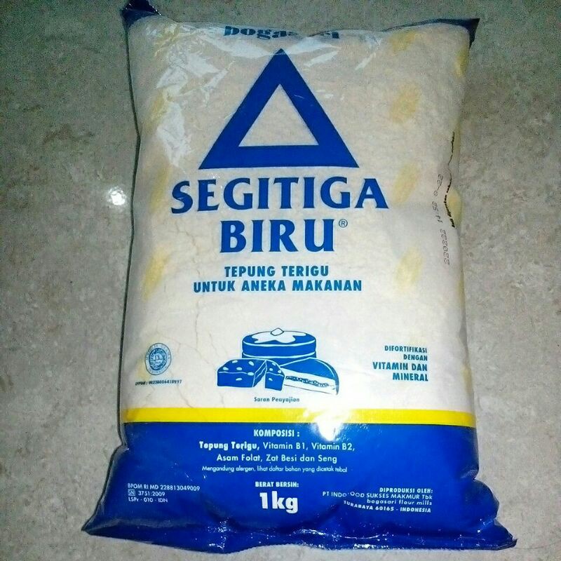 

Tepung Terigu Segitiga Biru 1 Kg