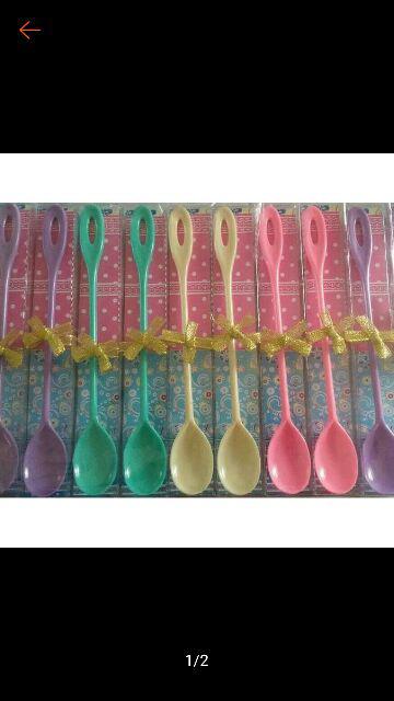 Souvenir Pernikahan Sendok Panjang Kemasan Mika Sendok Jus