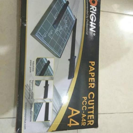 

5YAC Alat Pemotong Kertas Paper Cutter Origin A4 Dark Grey A4R (*＾წ＾)