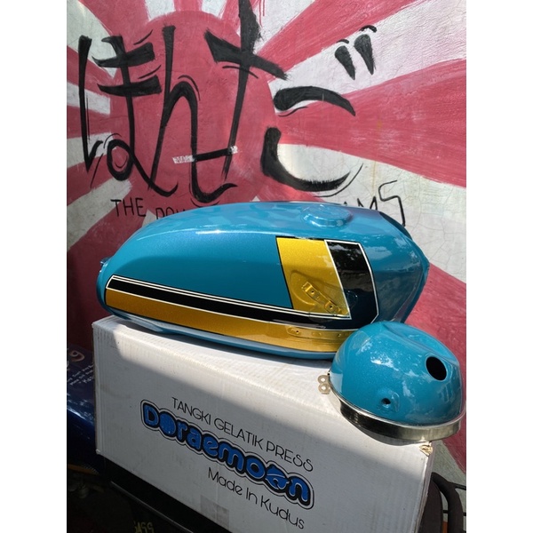 tangki cb pres doraemon cat