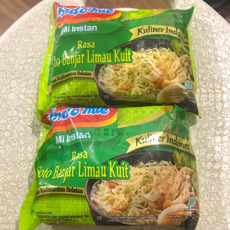 

INDOMIE SOTO BANJAR LIMAU KUIT KHAS BANJAR