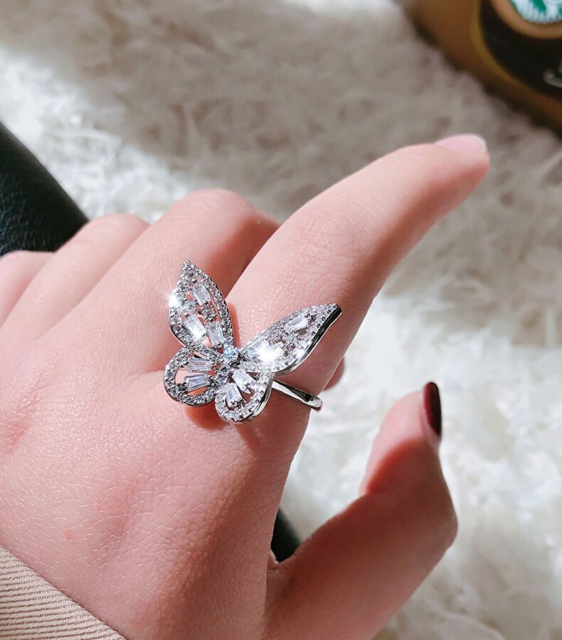 Modis Pembukaan adjustable Kupu-Kupu Zirkon Baja titanium Cincin Perempuan