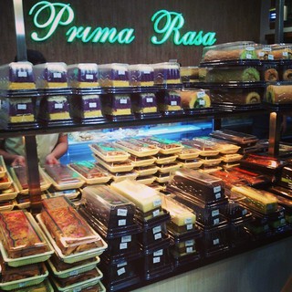 Jual PASTRY CHEESE CHOCOLATE ROLL PRIMA RASA BANDUNG PRIMARASA BEST