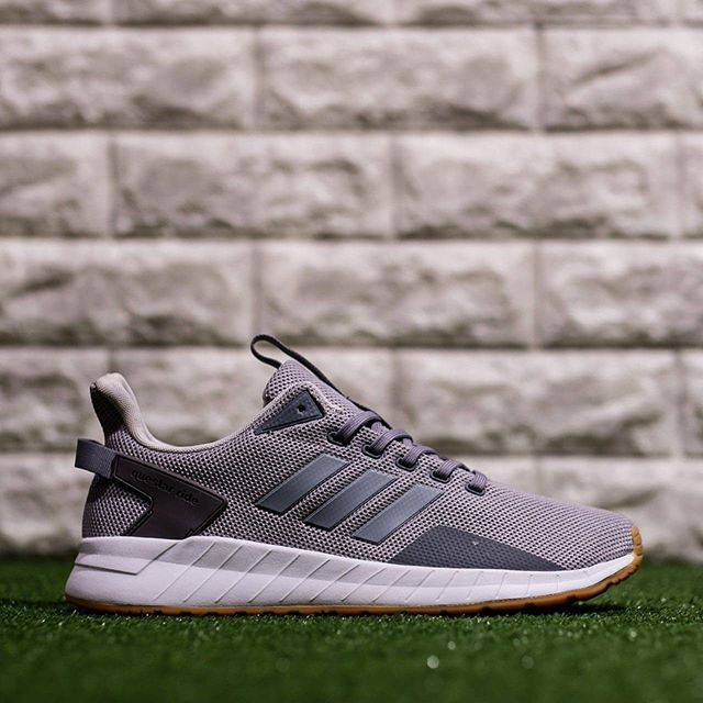 Adidas Questar Ride Original (sale)