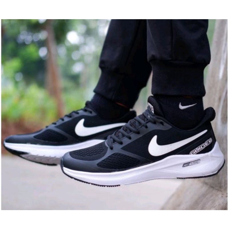 100% PREMIUM SEPATU RUNNING PRIA - SEPATU LARI PRIA - SEPATU SNEAKERS PRIA NIKE ZOOM GUIDE 10 SIZE 38-44