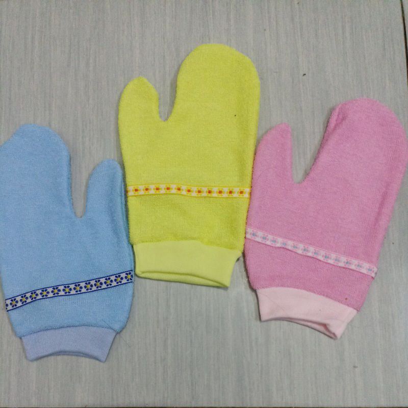 3 Pcs Waslap Mandi Bayi Jari dan Kotak