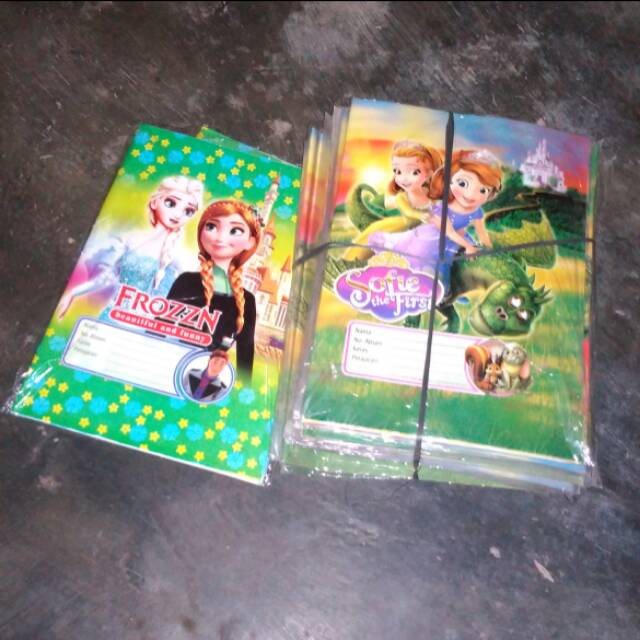 

sampul buku karakter