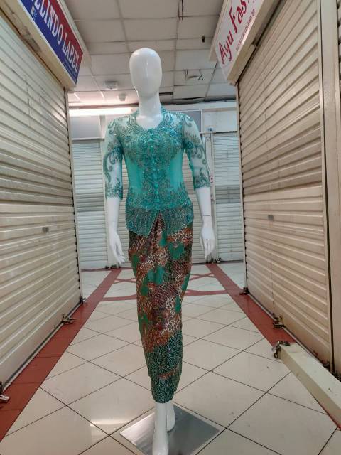 Kebaya payet krah sunda