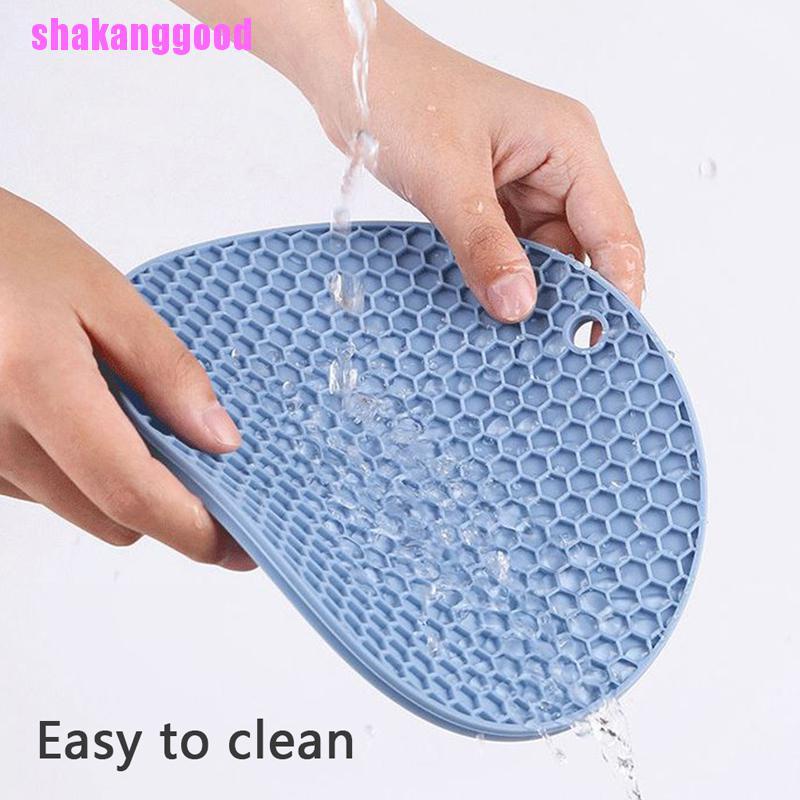 2 Pcs Tatakan Cangkir Multifungsi Bentuk Bulat Bahan Silikon Tahan Panas Anti slip