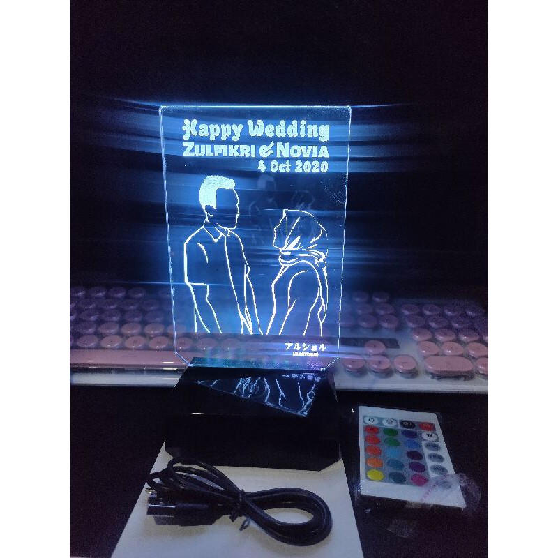 

'YY' LED Skecth Acrylic Custom Plakat Piala Akrilik Sketsa Grafir Engrave