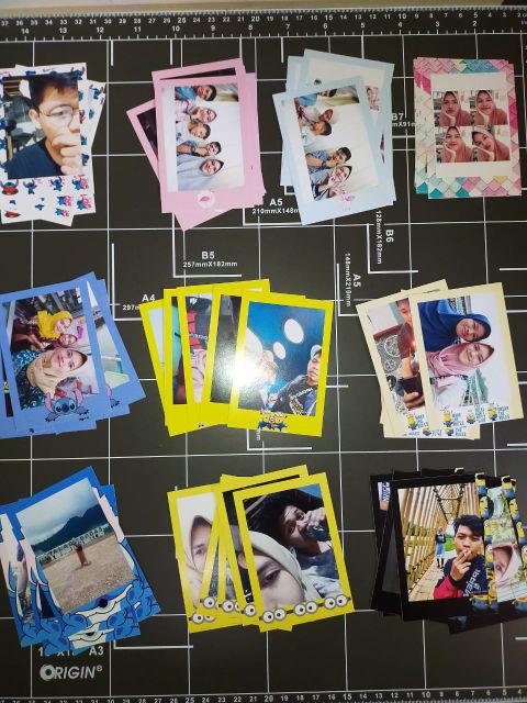 Cetak Foto Polaroid Karakter Kartun