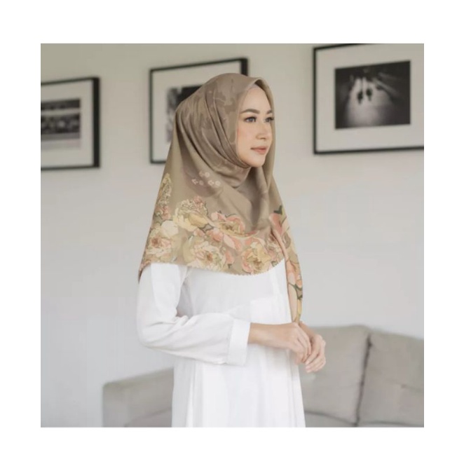 The Novella Scraf Kumara On Sage Hijab Segiempat