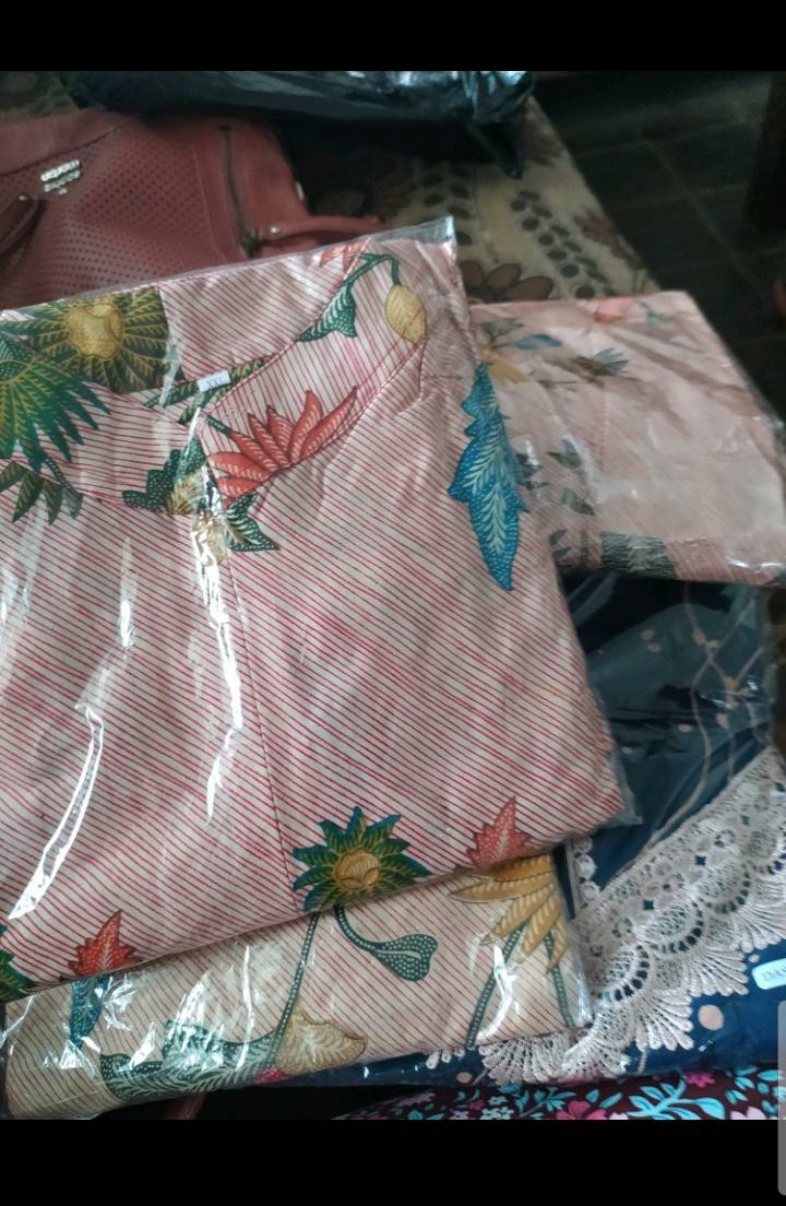 Couple Batik Keluarga || Setelan Couple Batik Ayah Ibu Anak Cewek