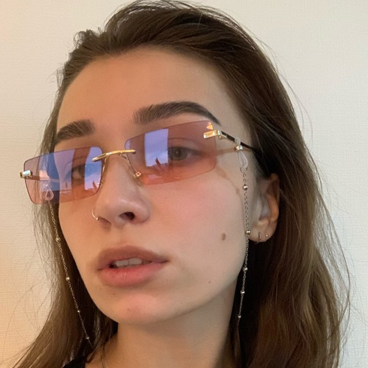 Kacamata Hitam Viral Bentuk Kotak Besar Untuk Wanita