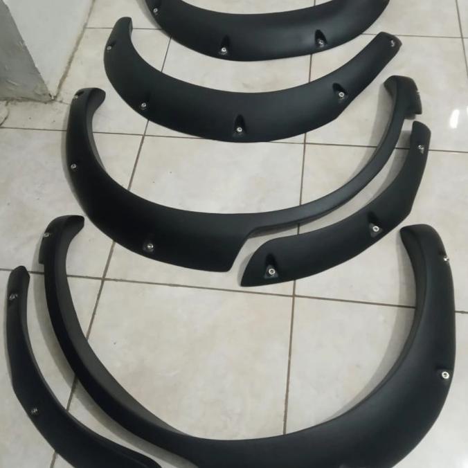 Over Fender Taruna Fgx