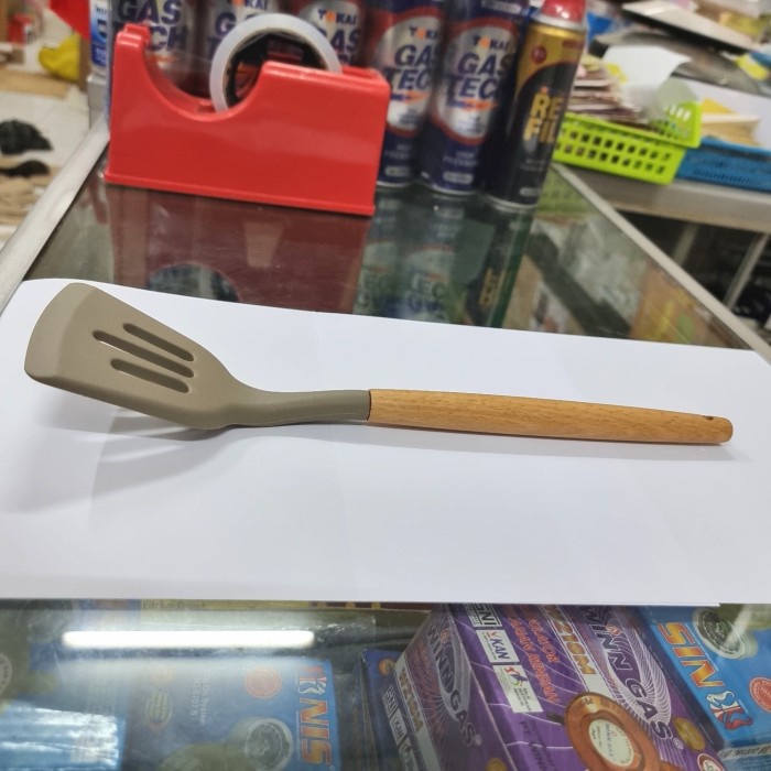 Sutil Silikon Sodet Silicone 32cm Gagang Kayu Pegangan Kayu - Lubang