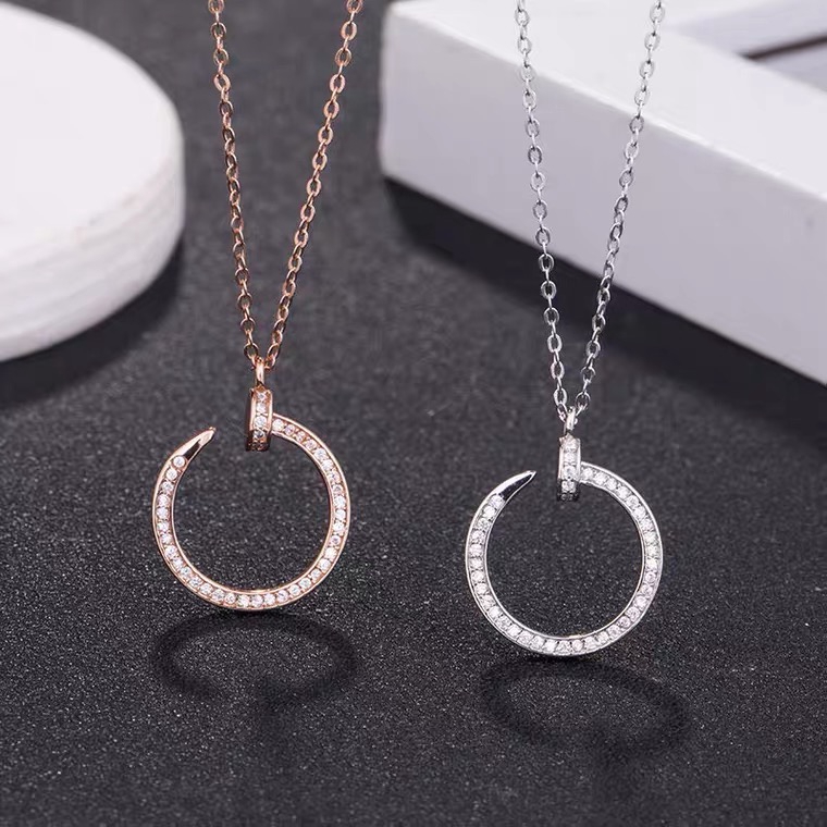 2021 Kalung Rantai Titanium Steel Lapis Rose Gold 18K Desain Minimalis Mewah Untuk Wanita