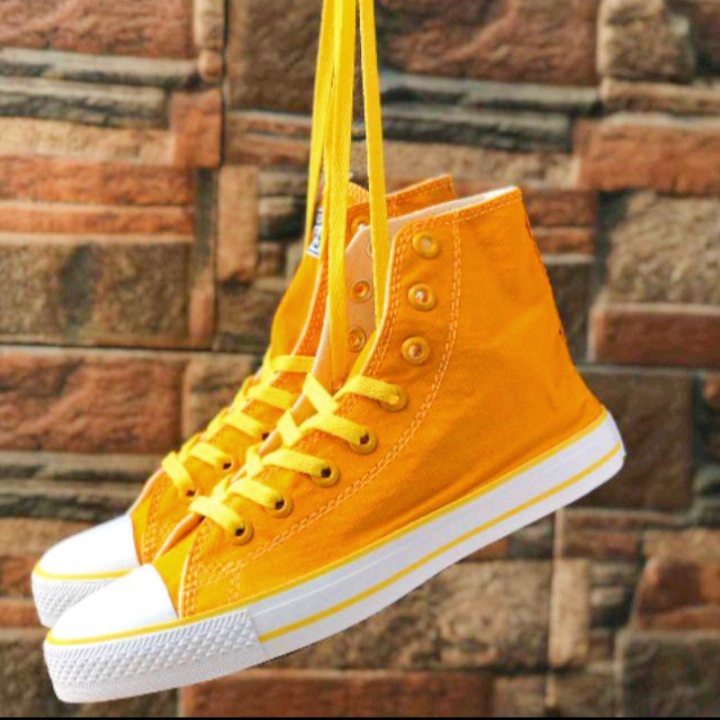 TERBARU!!!SEPATU KUNING SNEAKERS KEKINIAN + BOX