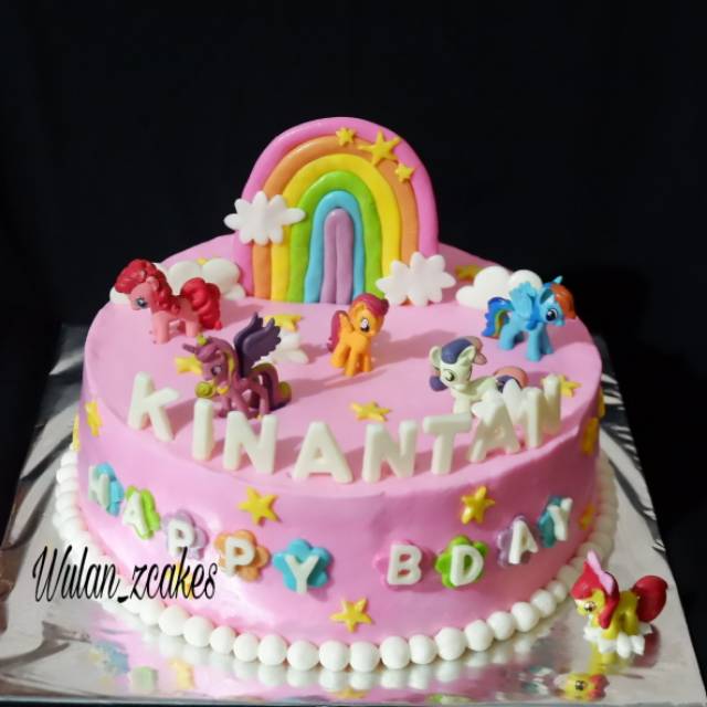 

Littlepony cakes (unicorn)