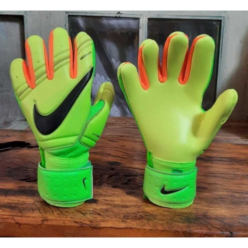 SARUNG TANGAN KIPER NIKE SGT NG REVERSE